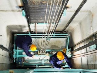 Passenger Lift Maintenance & Safety Check